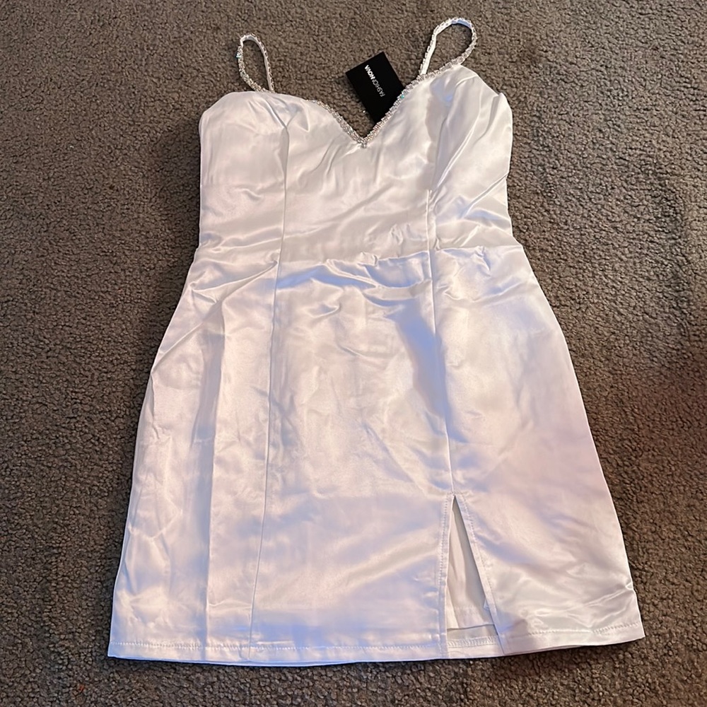 🤍 BRAND NEW WHITE DRESS 🤍